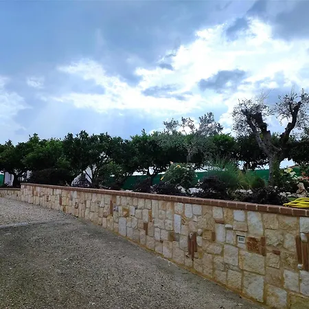 Сasa de vacaciones Villino Del Sole - 1 Km Dal Mare, Giardino Privato, Posto Auto, Wifi *